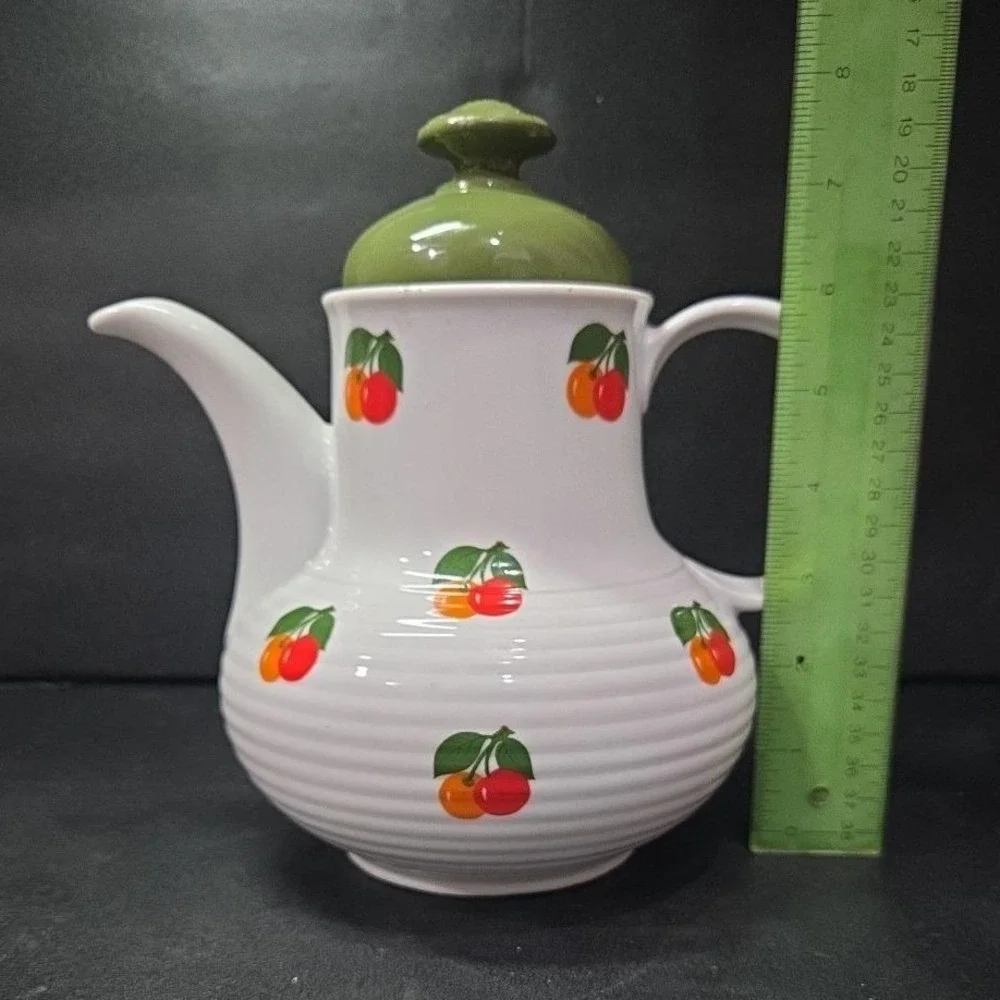Seltmann Weiden Bavaria Teapot, Cherry Pattern Coffee Pot,‎ Vintage Kitchenware